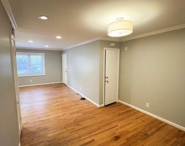 3510 Roswell Road Nw - Photo Thumbnail 11