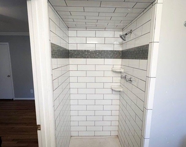 3510 Roswell Road Nw - Photo Thumbnail 12