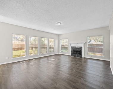 11123 Gatesden Drive - Photo Thumbnail 7