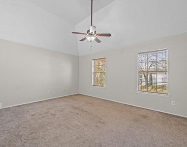 11123 Gatesden Drive - Photo Thumbnail 19