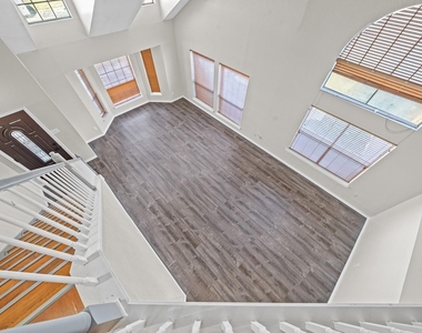 11123 Gatesden Drive - Photo Thumbnail 14