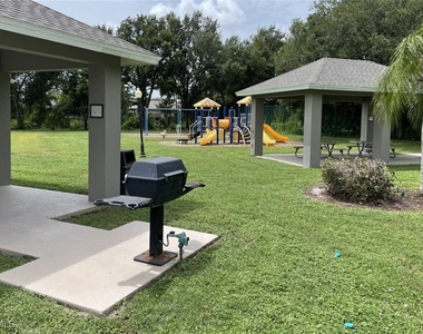 9151 Kings Cove Court - Photo Thumbnail 7