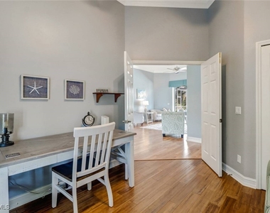 9151 Kings Cove Court - Photo Thumbnail 9
