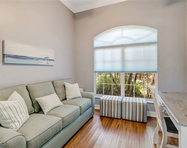 9151 Kings Cove Court - Photo Thumbnail 8