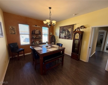 3619 Sw 6th Avenue - Photo Thumbnail 6