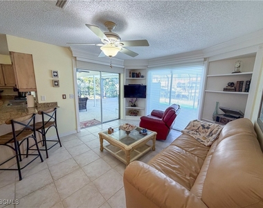 1115 Sw 54th Lane - Photo Thumbnail 8
