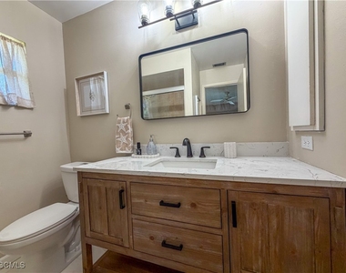 1115 Sw 54th Lane - Photo Thumbnail 11