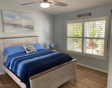 5301 Whitten Drive - Photo Thumbnail 8