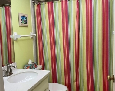 2600 Gulf Shore Boulevard N - Photo Thumbnail 12