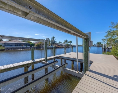 146 Windward Cay - Photo Thumbnail 27