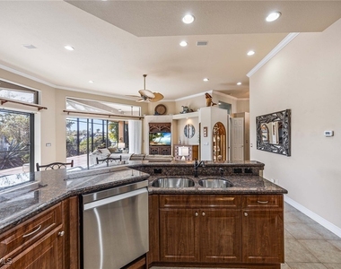 146 Windward Cay - Photo Thumbnail 11