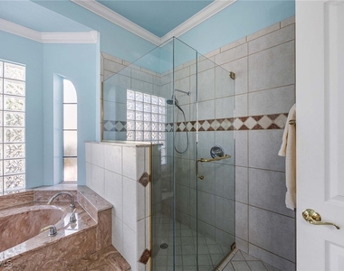 146 Windward Cay - Photo Thumbnail 16