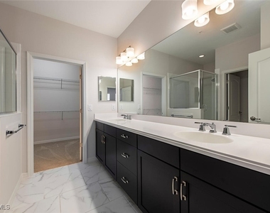 6972 Avalon Circle - Photo Thumbnail 7