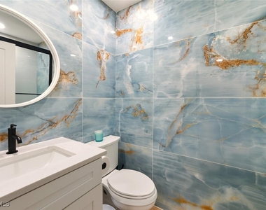 2730 Sailors Way - Photo Thumbnail 24