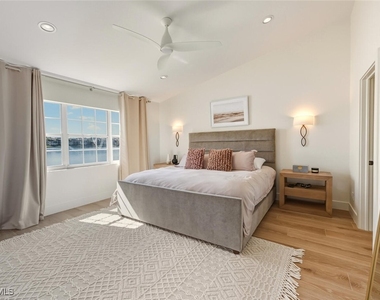 2730 Sailors Way - Photo Thumbnail 17