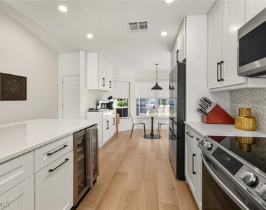 2730 Sailors Way - Photo Thumbnail 16