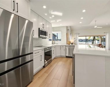 2730 Sailors Way - Photo Thumbnail 12