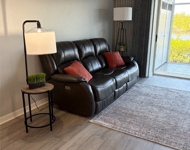 1315 Mainsail Drive - Photo Thumbnail 3