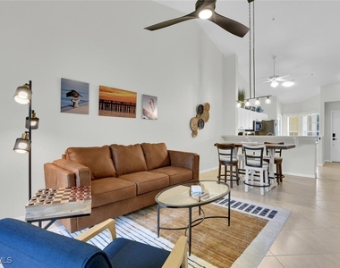 9165 Celeste Drive - Photo Thumbnail 8