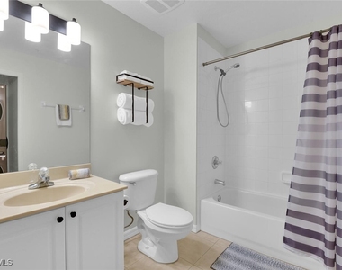 9165 Celeste Drive - Photo Thumbnail 16
