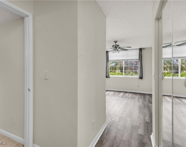 1230 Wildwood Lakes Boulevard - Photo Thumbnail 9