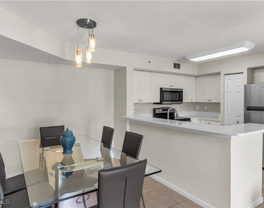 1230 Wildwood Lakes Boulevard - Photo Thumbnail 12