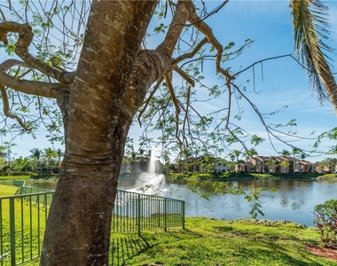 1230 Wildwood Lakes Boulevard - Photo Thumbnail 6