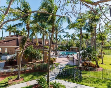 1230 Wildwood Lakes Boulevard - Photo Thumbnail 5