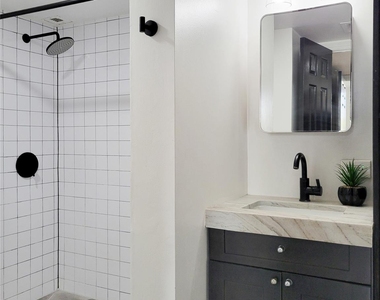 3525 Sage Road - Photo Thumbnail 7