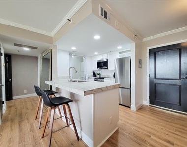 3525 Sage Road - Photo Thumbnail 2