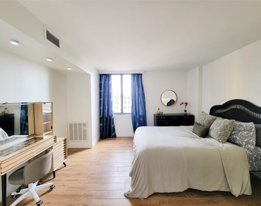 3525 Sage Road - Photo Thumbnail 3