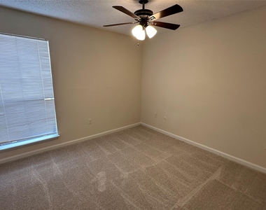 260 El Dorado Boulevard - Photo Thumbnail 11