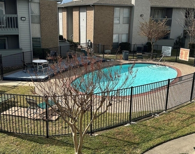 260 El Dorado Boulevard - Photo Thumbnail 13