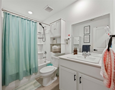 3331 Aspen Stream Drive - Photo Thumbnail 6