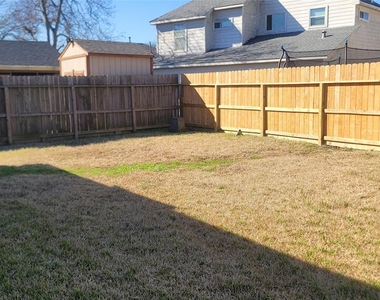 3906 Teal Run Meadows Drive - Photo Thumbnail 22