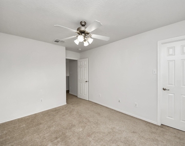 6411 Bright Falls Lane - Photo Thumbnail 16