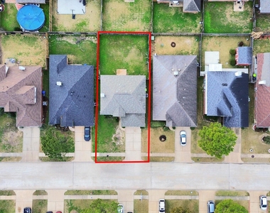 6411 Bright Falls Lane - Photo Thumbnail 21