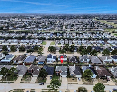 6411 Bright Falls Lane - Photo Thumbnail 22