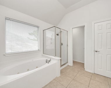 6411 Bright Falls Lane - Photo Thumbnail 13