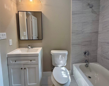 1816 Ryon Street - Photo Thumbnail 4