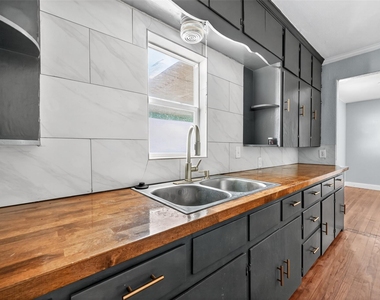 6434 Boothline Road - Photo Thumbnail 7