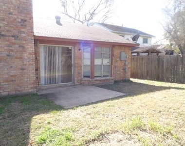 4358 Queens Retreat Drive - Photo Thumbnail 21