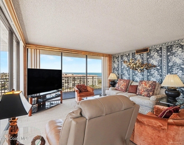 2100 N Atlantic Avenue - Photo Thumbnail 2