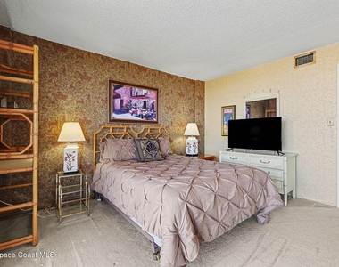 2100 N Atlantic Avenue - Photo Thumbnail 15