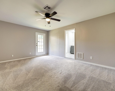 9006 Stone Brook Lane - Photo Thumbnail 9