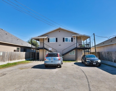 8127 Colonial Lane - Photo Thumbnail 24