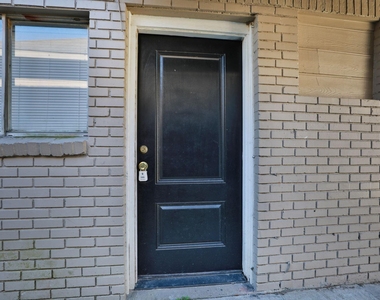 8127 Colonial Lane - Photo Thumbnail 21