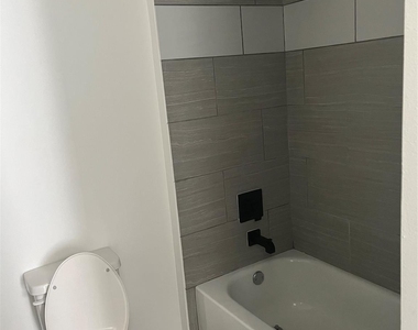 4508 Old Yale Street - Photo Thumbnail 4