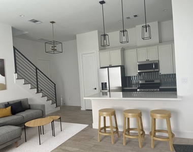 4508 Old Yale Street - Photo Thumbnail 1
