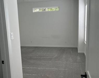 4508 Old Yale Street - Photo Thumbnail 9